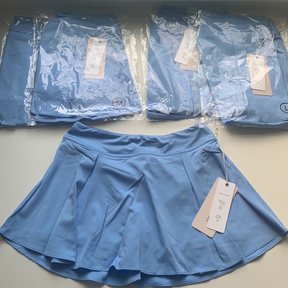 NWT Love Tree 2-in-1 Skort in Sky Blue (Style 6803PM) - Picture 2 of 4